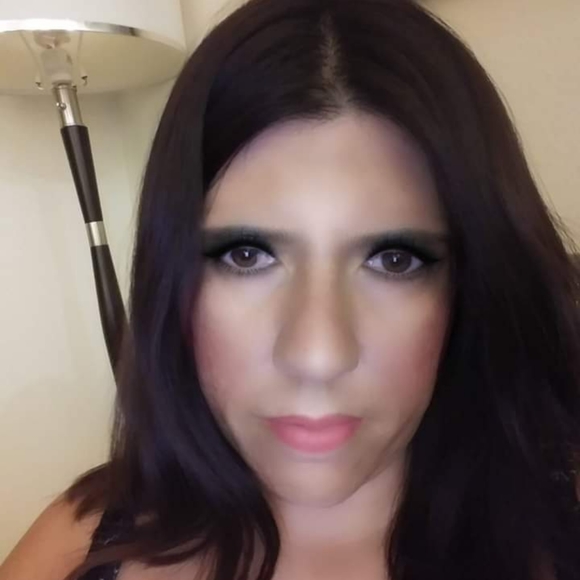 Meet your Posher, Amanda - Picture 4 of 4